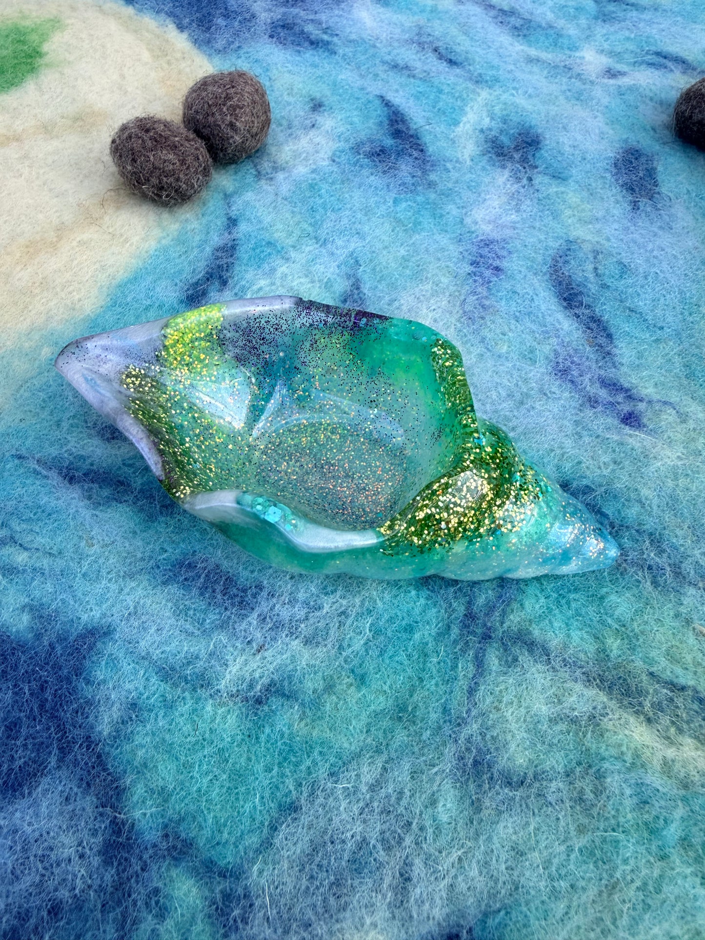 Ready made conch shell dish