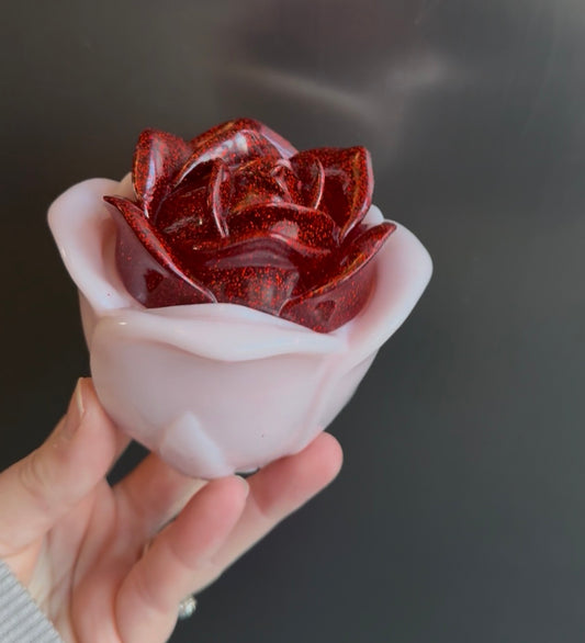 Large rose jar