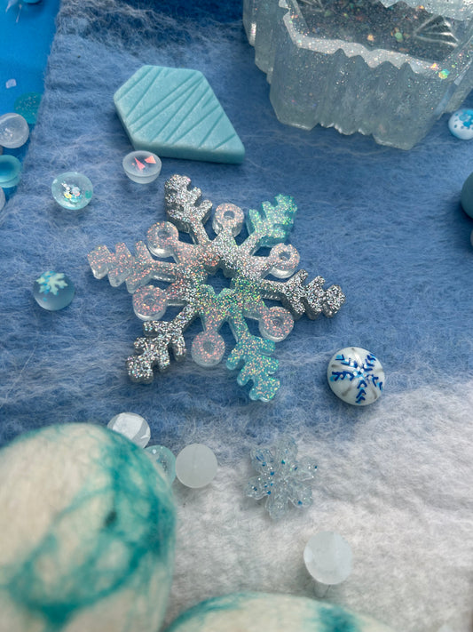 Large snowflake (1)