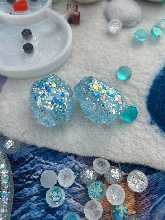 Ice rocks