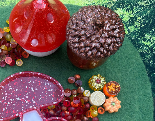 Acorn jar